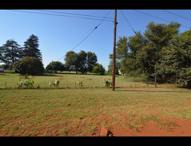 1M² VACANT LAND FOR SALE IN MANTEVREDE